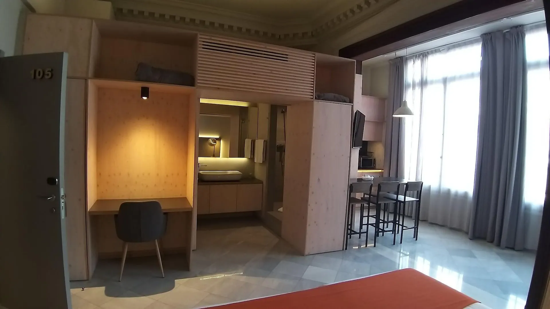 ***  Casa Abamita Aparthotel Barcelona Spain
